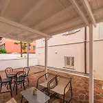 Villa Falda Apartments