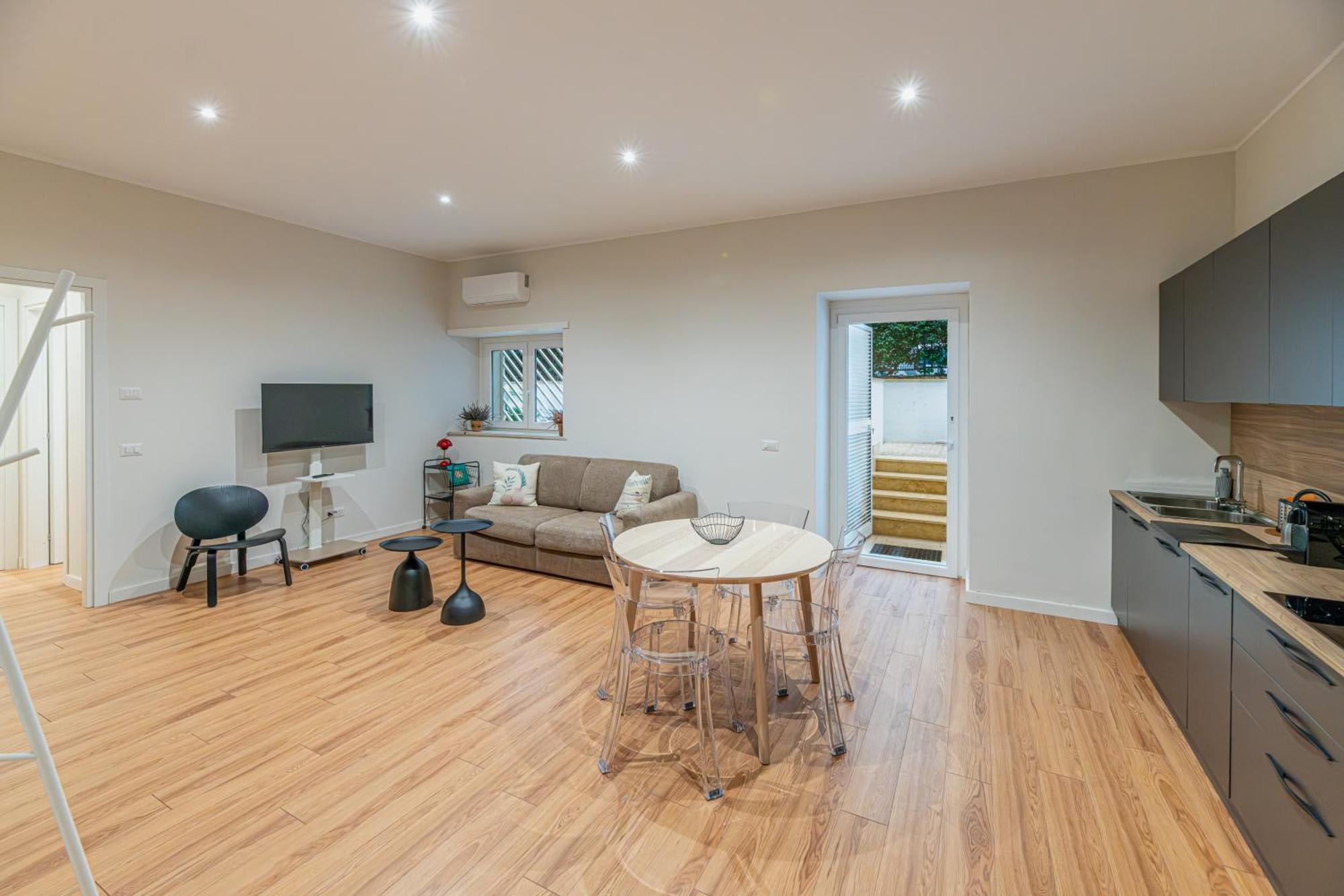 Falda Apartment Rom
